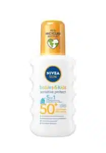 NIVEA SUN Babies & Kids Sensitive UV Sonnenspray LSF 50 für Babys und Kinder. 200 ml