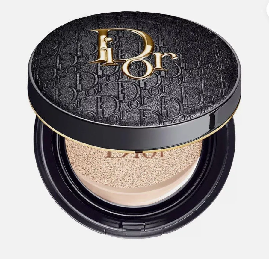 Fond de teint Dior FOREVER Perfect Cushion en teinte 1N Neutral