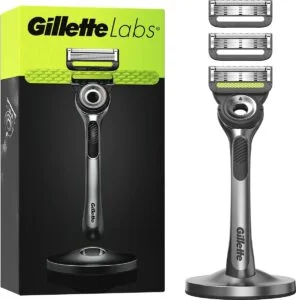Gillette Labs razor 1 handle 3 refills magnetic holder